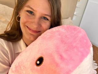 CharlotteWow - Live Sex Cam - 17753346