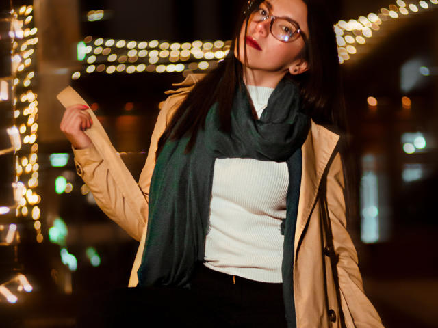 MiaReed - сексуальная веб-камера в реальном времени - 17755898