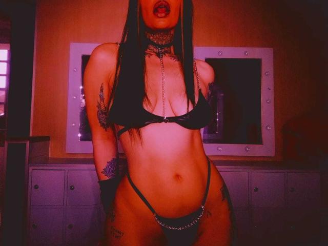 AlannaJade - Live sexe cam - 17758446