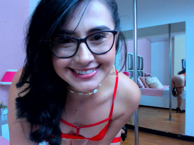 FrancheskaPierce - Live porn &amp; sex cam - 17774890