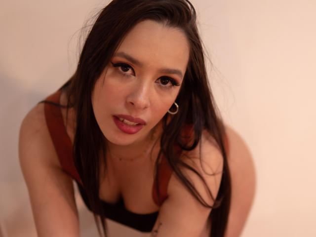ValentineOlson - Live porno og sexkamera - 17775378