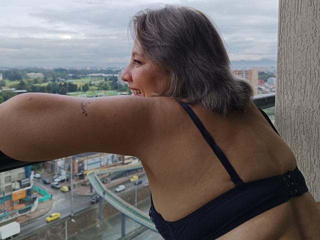 SandyMedina - Sexe cam en vivo - 17781526