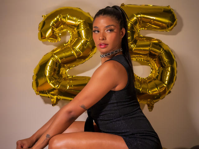 ViioletGrey - сексуальная веб-камера в реальном времени - 17785846