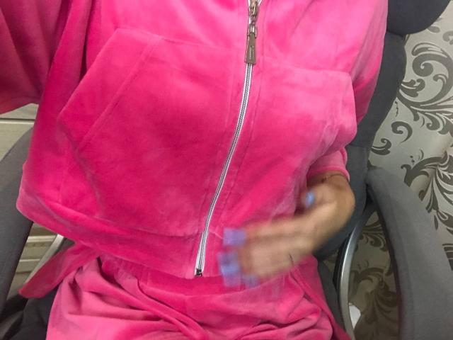 Fellinia - Live sex cam - 17800742