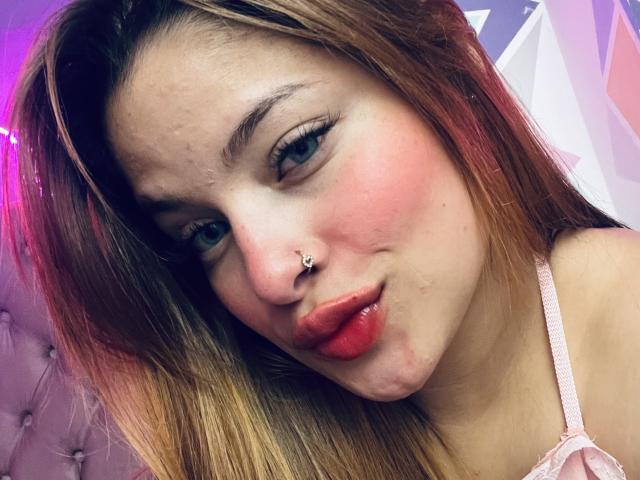 ShantalSummer - сексуальная веб-камера в реальном времени - 17811006