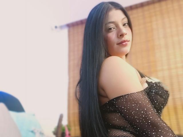 DanielaGarciia - Live sex cam - 17812118