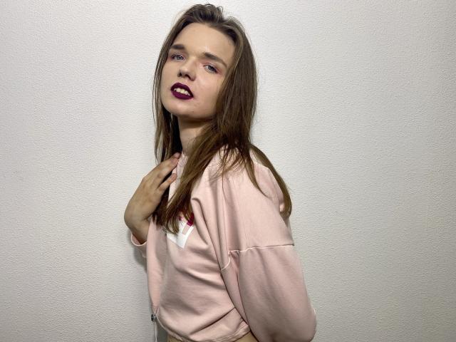 DaylinaLops - Live porn &amp; sex cam - 17814682