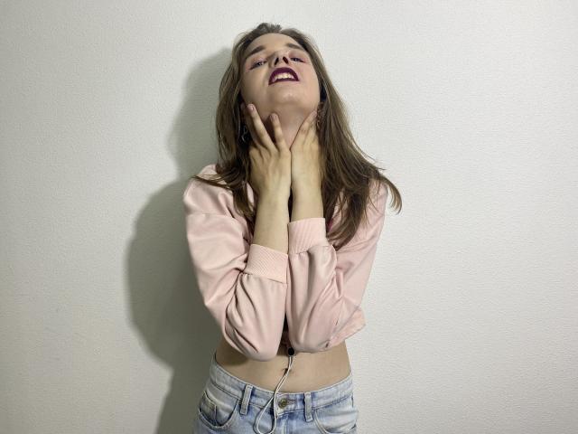 DaylinaLops - Live porn &amp; sex cam - 17814706
