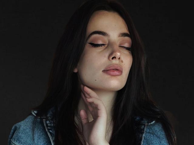 MilanaPrice - Live porno og sexkamera - 17814974