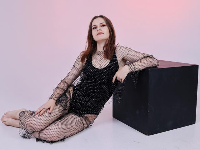 MollyTravis - Live porn &amp; sex cam - 17818662