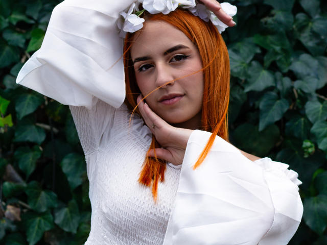 MiaMarkov - Élő pornó és szexkamera - 17820534