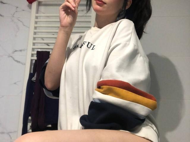 KateBurlleskk - Live porn &amp; sex cam - 17821430