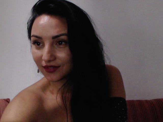 BelleAndra - Live porn &amp; sex cam - 17821514
