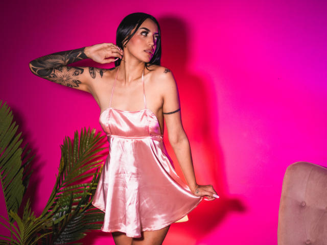 VannessaSunshine - פורנו בשידור חי ומצלמת סקס - 17823746