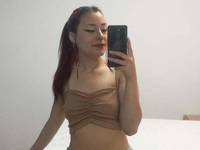 ChristineMeyer - Live sex cam - 17827198