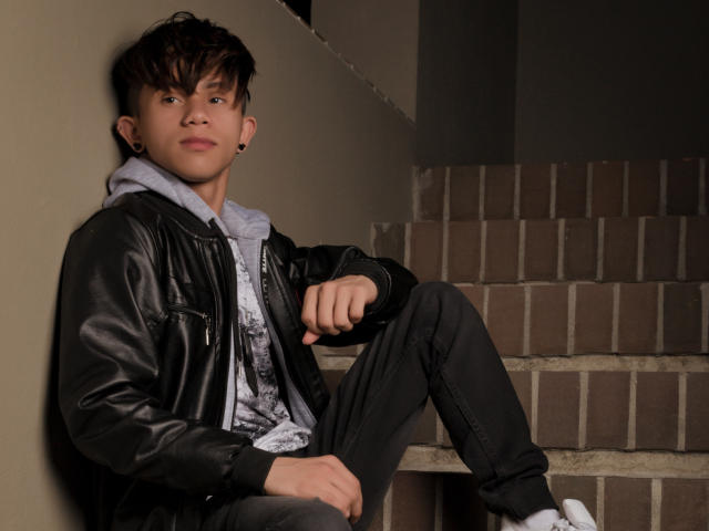 DannySantoro - Live porn &amp; sex cam - 17828858