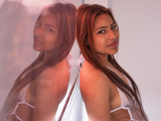 ValeriaLanos - Live porn &amp; sex cam - 17829658