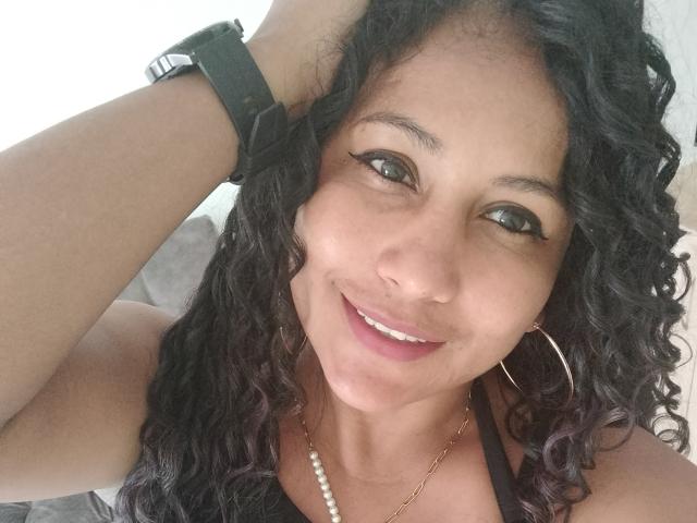 YiyaHot69 - Camera khiêu dâm &amp; quyến rũ trực tiếp - 17830298