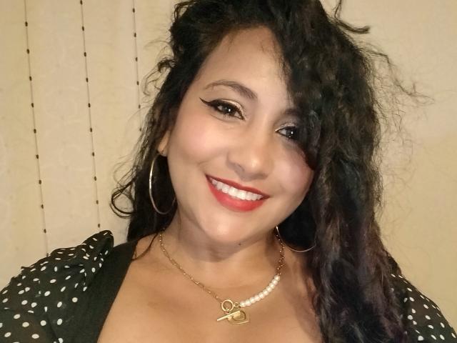 YiyaHot69 - Live porn &amp; sex cam - 17830658