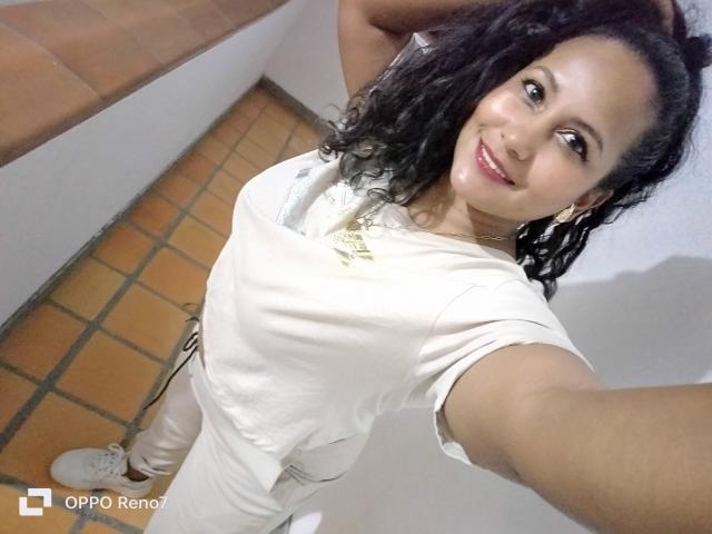 YiyaHot69 - Live sex cam - 17830782