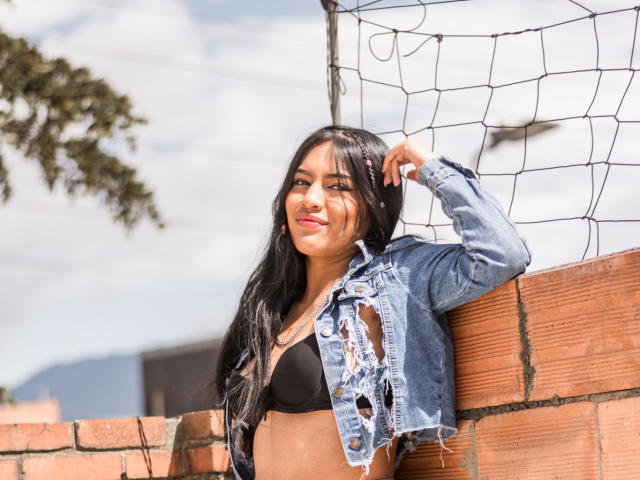 EmmaPetter - Live sex cam - 17832402