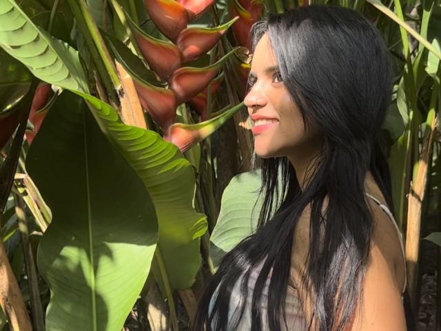AphrilRodriguez - Sexe cam en vivo - 17833270