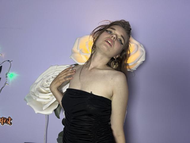 DaylinaLops - פורנו בשידור חי ומצלמת סקס - 17838390