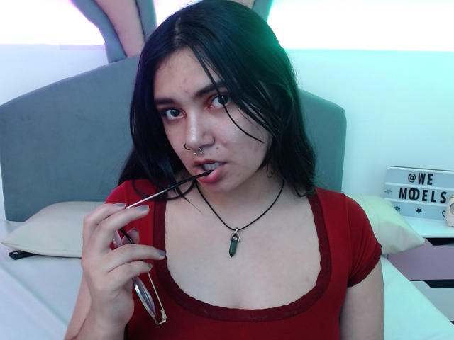 CassieTaylor - Live porn &amp; sex cam - 17839026