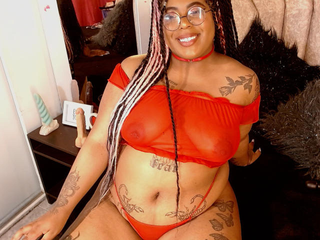 RossiBrown - Live sex cam - 17839198