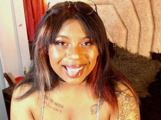 RossiBrown - Live porn &amp; sex cam - 17839262