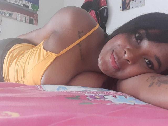 EmaEthan - Live porn &amp; sex cam - 17839602