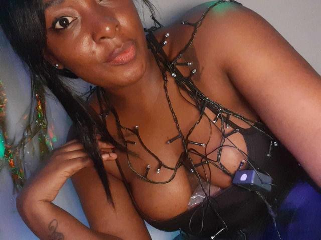 EmaEthan - Live porno og sexkamera - 17839638