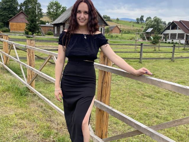 Mallenia - Live sex cam - 17844694