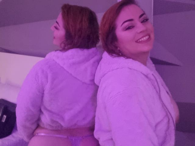 BonnieEvans - Live porn &amp; sex cam - 17845454