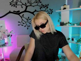 AlisaMiller - Live porn &amp; sex cam - 17846654