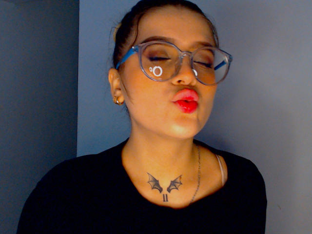 KimSummer - Live porn &amp; sex cam - 17847534