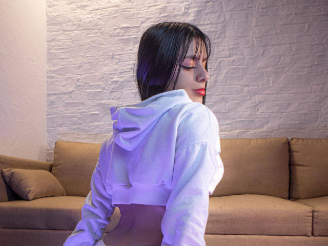 ChloeBakerX - Live porno og sexkamera - 17848666