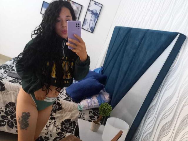 CristtalGarcia - Sexe cam en vivo - 17850618