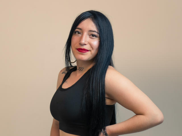 NaiaDember - Live Sex Cam - 17851510