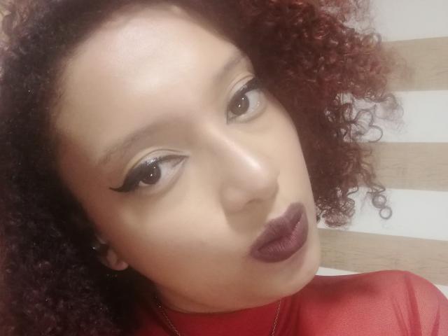 VioletaSwitch - Live porn &amp; sex cam - 17853086