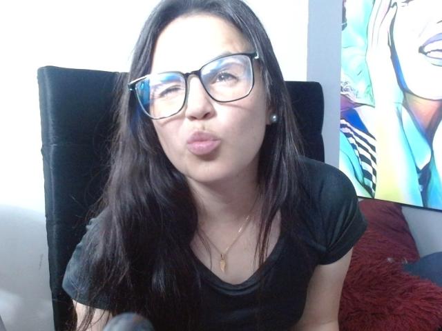 Videl69 - Live porn &amp; sex cam - 17853998