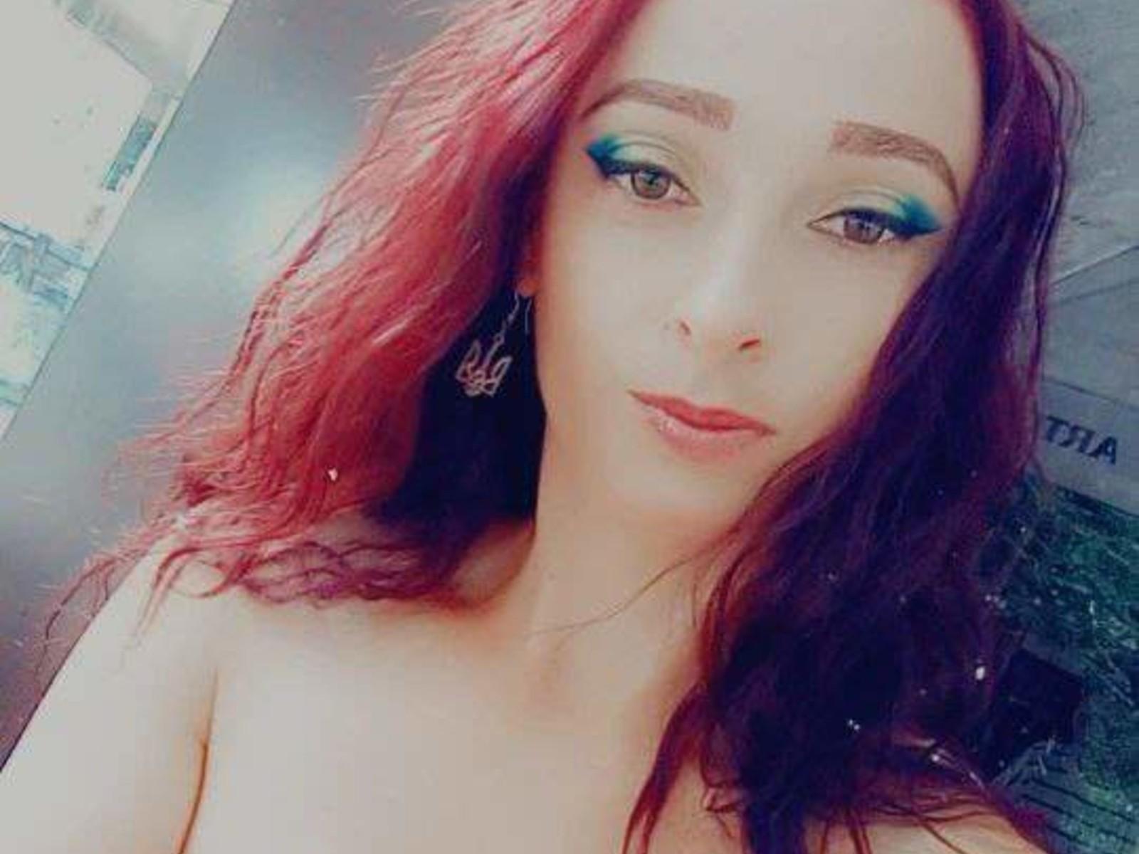 CaliBender - Live porn &amp; sex cam - 17856250