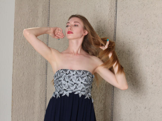 LucyGordon - Live porn &amp; sex cam - 17857730