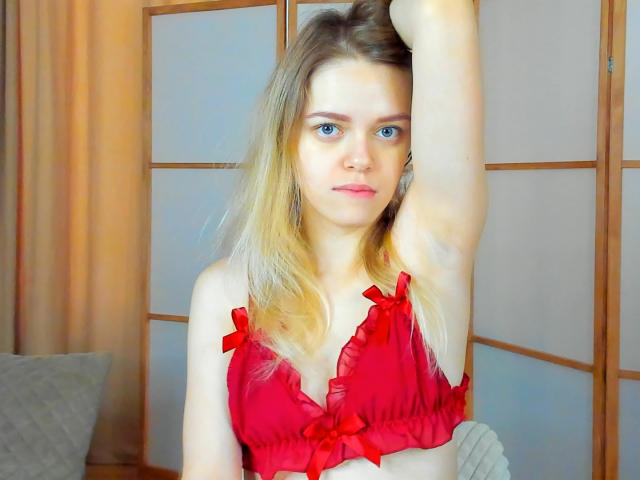 LadyBellaa - Live porn &amp; sex cam - 17858550