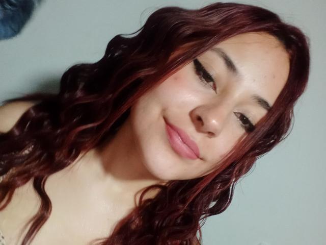 ChristineMeyer - Live sex cam - 17860990