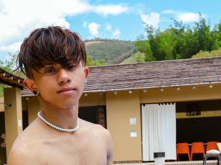 DannySantoro - Live porn &amp; sex cam - 17861334