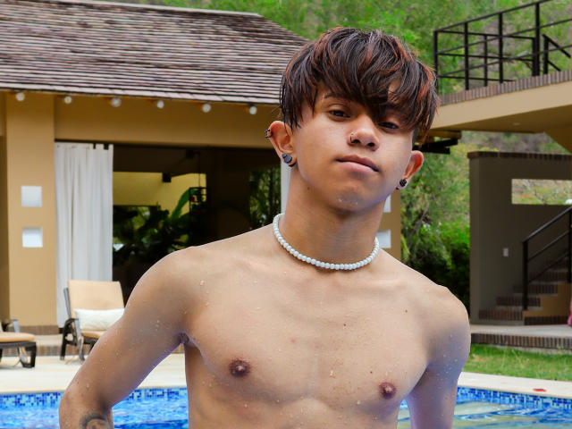 DannySantoro - Live porn &amp; sex cam - 17861350