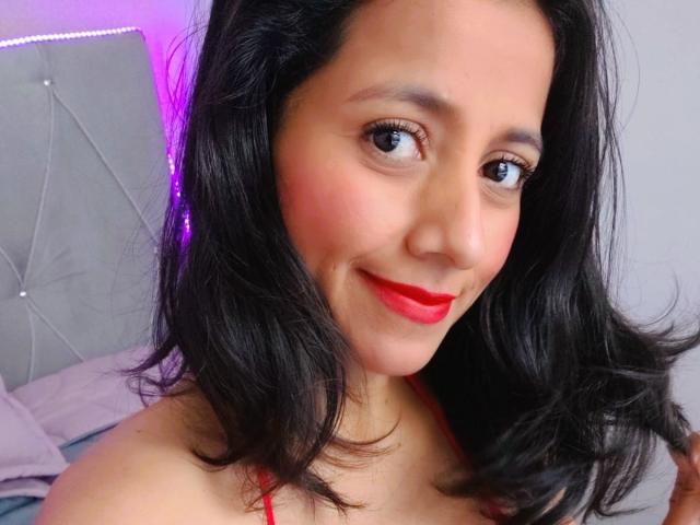 InesRauch - Live sex cam - 17861370