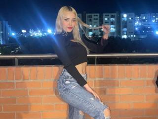 JuanitaSensual - Live porn &amp; sex cam - 17864442