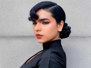 IsabellaMoonsI's Model Profile